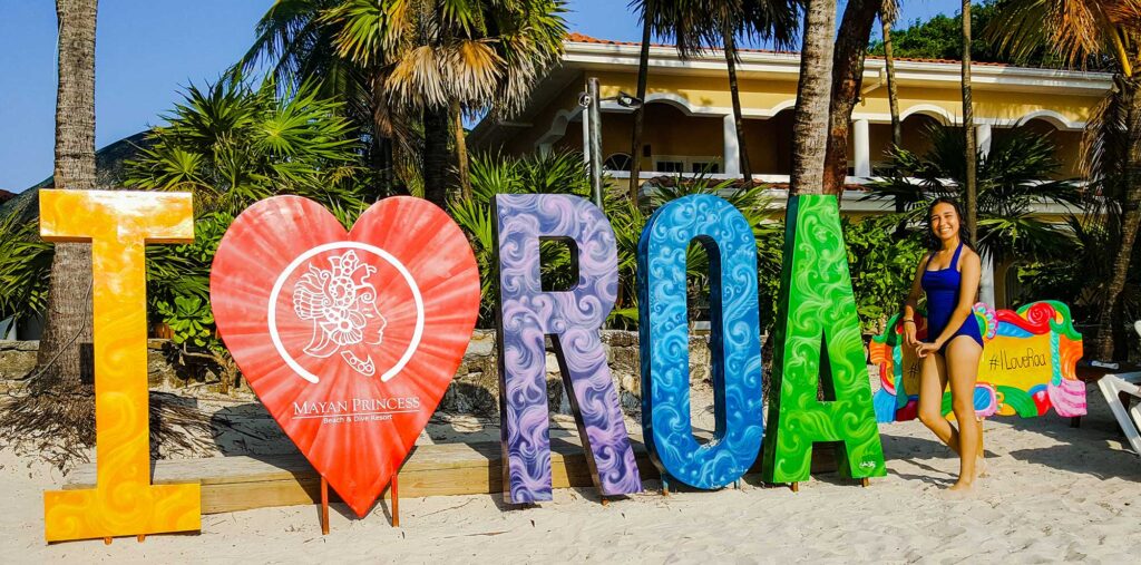 enjoying-roatan-west-bay-beach