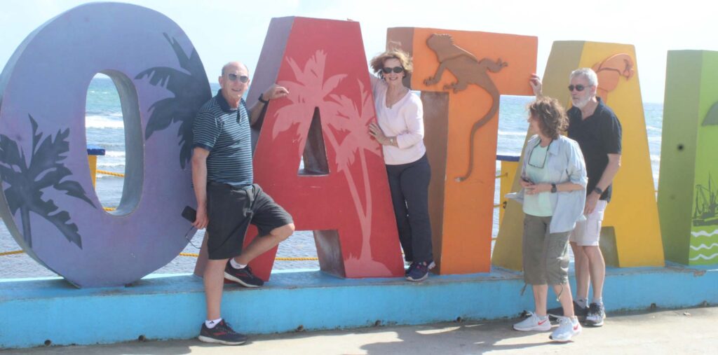 roatan-sign-fun